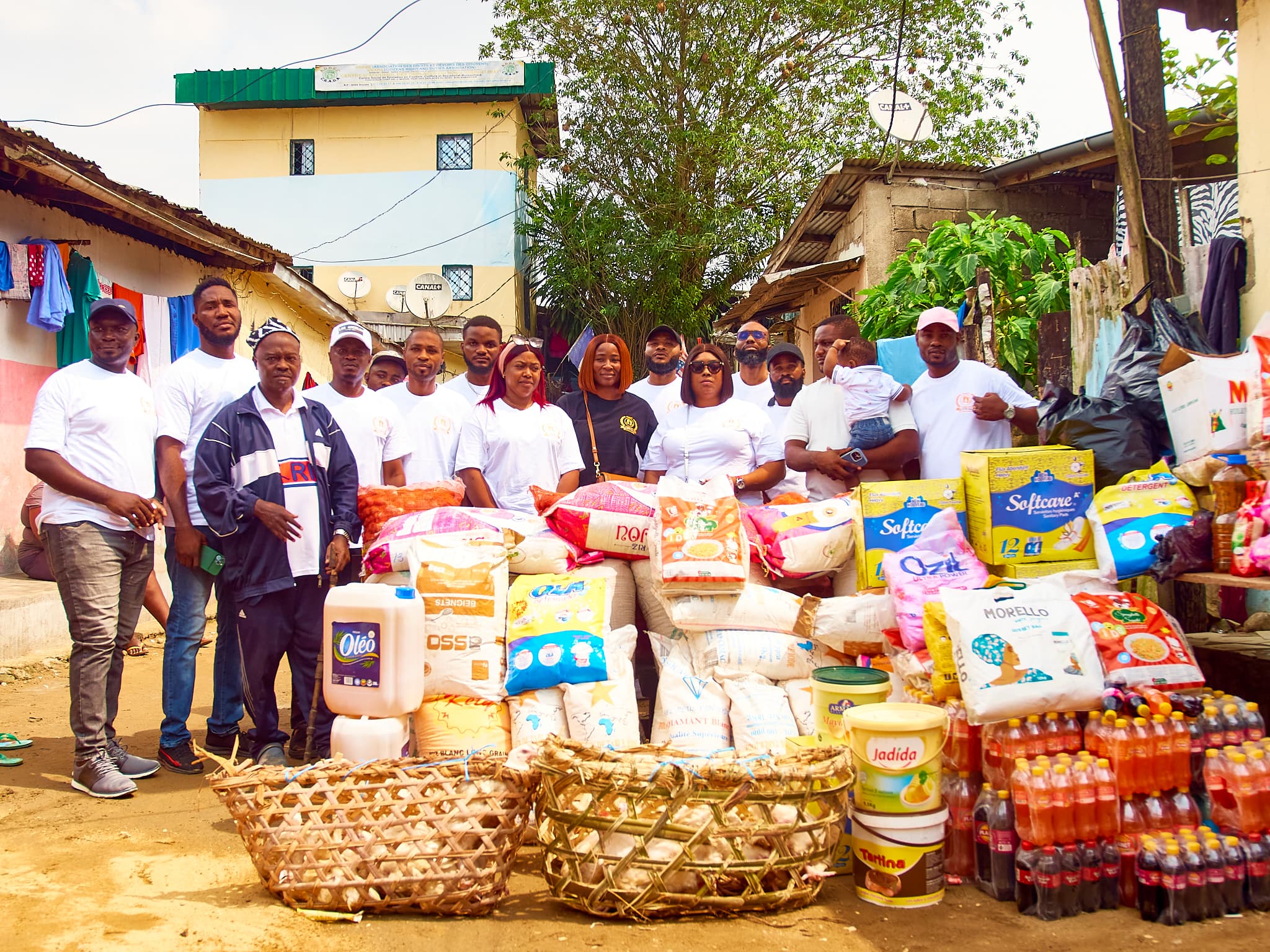 Step for the Future Foundation à Douala – Makèpè, Déplacés du NOSO (photo 5)