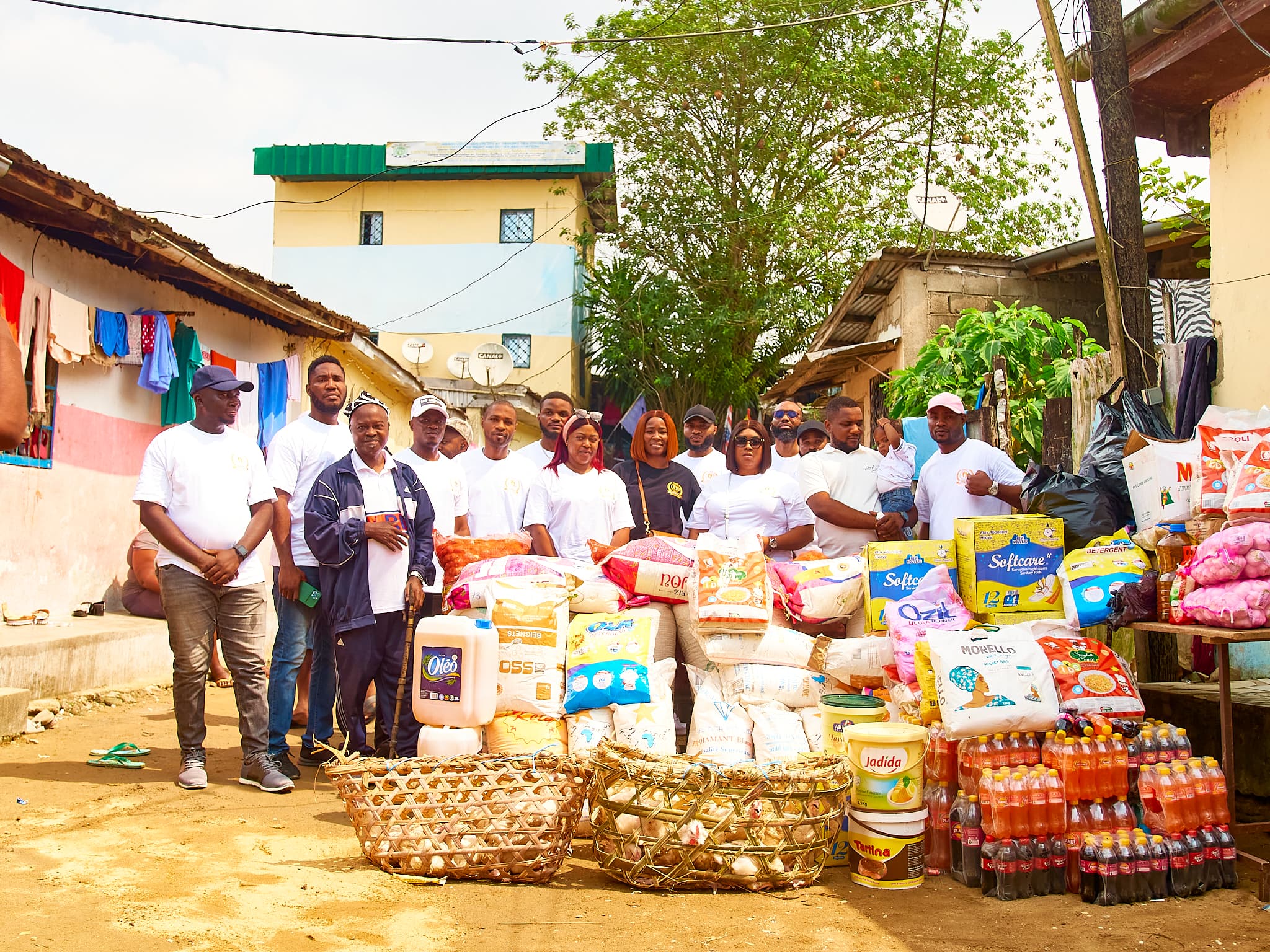 Step for the Future Foundation à Douala – Makèpè, Déplacés du NOSO (photo 8)