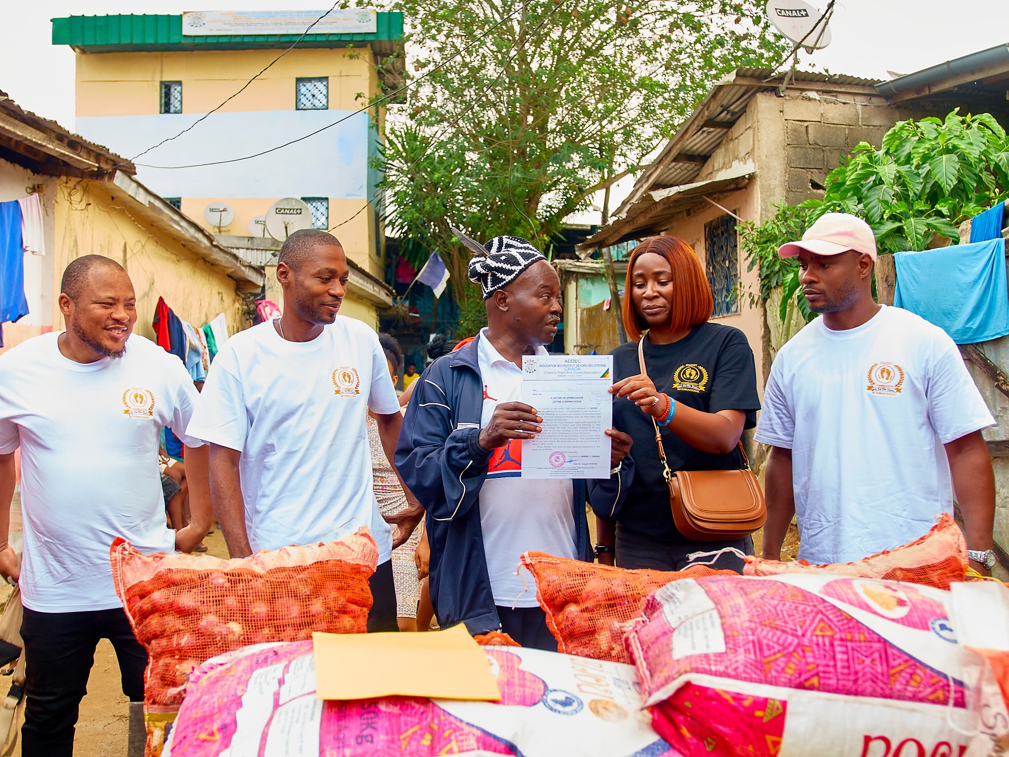 Step for the Future Foundation à Douala – Makèpè, Déplacés du NOSO (photo 16)